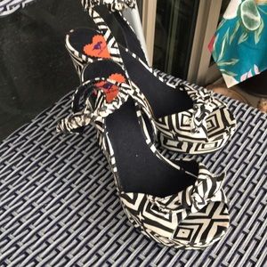 Rocketdog jungle print wedges sz 7.5